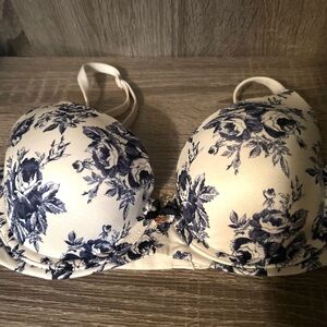 Victoria's Secret Cream and Blue Floral Bra